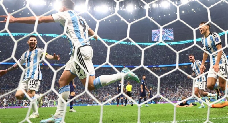 Argentina finalista del Mundial tras golear 3-0 a Croacia